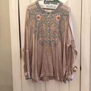 Johnny Was long sleeve top size large